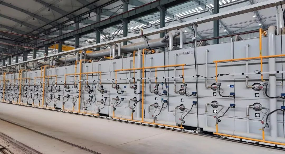 China's First! Global Leader! Foshan KEDA Industrial Co., Ltd.'s "Key Technology R&D and Industrialization of High-Efficiency and Energy-Saving Intelligent Control for Lepidolite Roasting Tunnel Kiln" Successfully Passes Appraisal